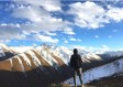 四川天气预报，盆地阴雨绵绵，川西高原冰雪相伴